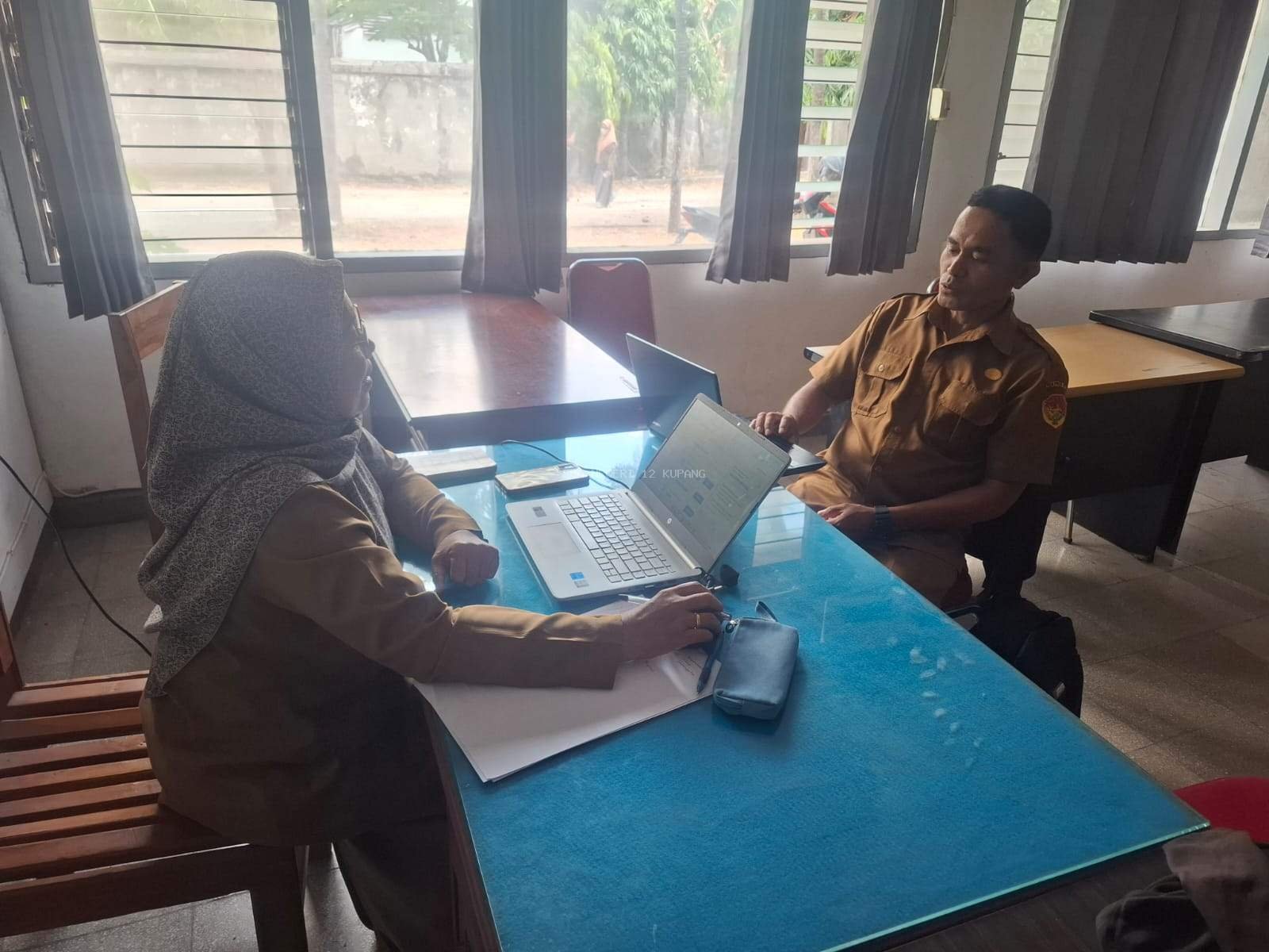 Peningkatan Mutu Pendidikan, Kepala SMAN 12 Ikuti Supervisi bersama Pengawas Pembina